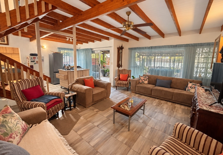 3 Bedroom Property for Sale in Kosmos North West